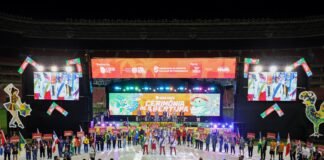 Alunos da rede pública do DF participam da abertura dos Jogos Escolares Brasileiros