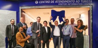 Centro de Atendimento ao Turista é reinaugurado no Aeroporto com design brasiliense