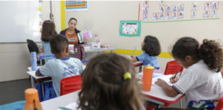 Centro de Ensino Médio da Asa Norte (Cean) e Centro de Ensino Fundamental 1 do Lago Norte (Celan) estão com aulas suspensas hoje (16)