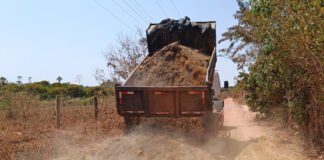 Estrada rural da via Transcapão, no Itapoã, recebe serviços preventivos antes das chuvas