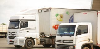 Agências do trabalhador têm mais de mil vagas abertas nesta segunda (16); salários chegam a R$ 5 mil