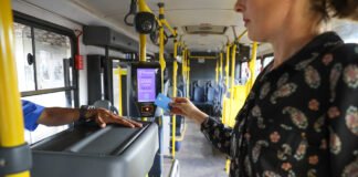 Cerca de 85% dos passageiros do DF pagam tarifa por meio eletrônico