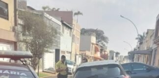 Condutor com CNH vencida é flagrado dirigindo após aula em curso de reciclagem