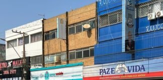 Fiscalização combate estacionamento irregular em vagas especiais