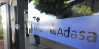 Adasa celebra 20 anos de atuação com sessão solene