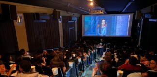 Estudantes de Planaltina participam de sessão de cinema itinerante