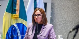 Foragidos por violência contra mulher poderão ter foto em contas de água e luz