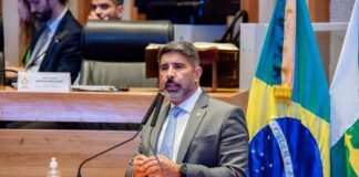 Câmara Legislativa realiza homenagem ao dia do bombeiro militar veterano