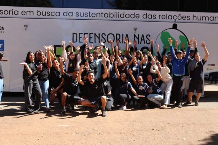 22.10.-Defensoria-nas-Escolas.jpeg