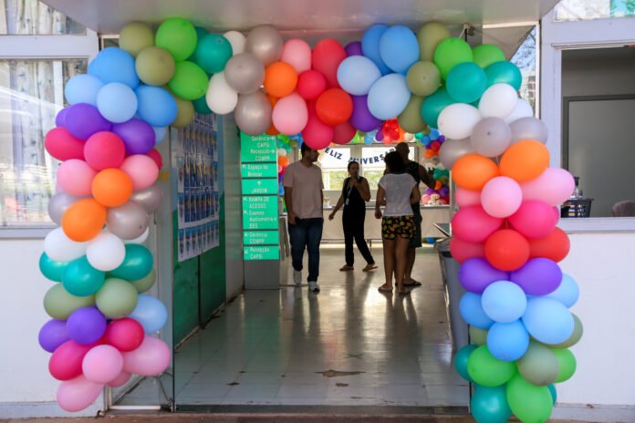 23.10.2024-Aniversario-do-Centro-de-Orientacao-Medico-Psicopedagogica-COMPP-Ualisson-Noronha-_-Agencia-Saude-DF-20.jpg
