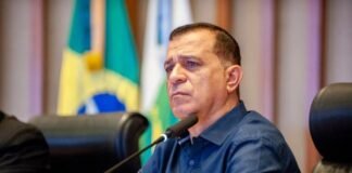 Projeto aprovado obriga locadoras de veículos a disponibilizarem cadeirinha para crianças