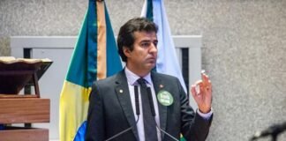 Aprovado projeto de lei que cria diretrizes para saúde mental materna