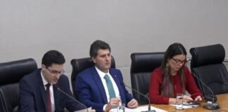 Previsão orçamentária para 2025 avança na CEOF
