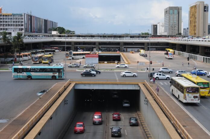 5.2.-Rodoviaria-do-Plano-Piloto.-Foto-.jpg