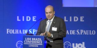 Governador destaca avanços econômicos do DF em palestra no Reino Unido