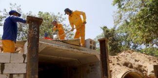 Obras na galerias do Córrego Riacho Frio reforçam drenagem em São Sebastião