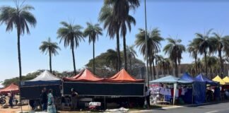 Show de Bruno Mars e jogo das eliminatórias da Copa do Mundo abrem vagas para ambulantes