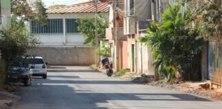 Asfalto chega a cinco quadras do Itapoã, com investimento de R$ 27 milhões