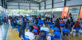 Evento do CED 01 do Riacho Fundo II debate educação antirracista