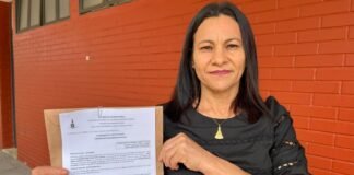 Ocupantes de bancas de feiras de Sobradinho e de São Sebastião recebem autorização para trabalho