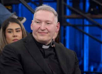 Padre Marcelo Rossi expõe antes e depois impressionante; veja transformação