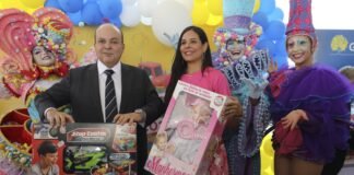 Solidariedade marca a doação de milhares de brinquedos no Dia D da campanha Vem Brincar Comigo