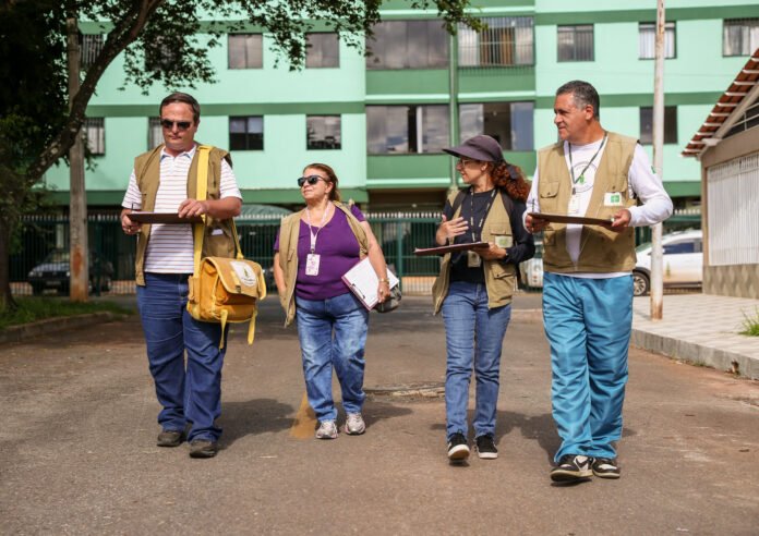 26.11.2024-Acao-de-combate-a-dengue-no-Guara-Foto-Ualisson-Noronha-Agencia-Saude-DF-4.jpg