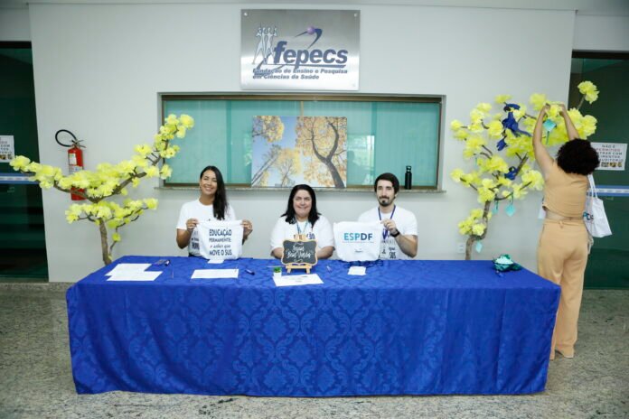 A-oficina-faz-parte-do-Projeto-Fortalecimento-da-Rede-Brasileira-de-Escolas-de-Saude-Publica.-Foto-Jhonatan-CantarelleAgencia-Saude-DF.jpg