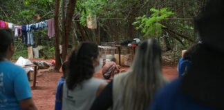Ações de acolhimento à população em situação de rua atendem 31 pessoas no DF nesta semana