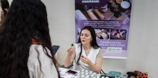 Feira de saúde para servidores da Educação promove autocuidado e bem-estar