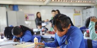 Política de matrícula para migrantes e refugiados na rede pública de ensino é regulamentada