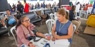 População idosa recebe atendimento especial no GDF Mais Perto do Cidadão, em Santa Maria
