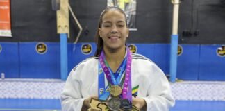Judoca apoiada por programas do GDF é prata em mundial escolar no Bahrein