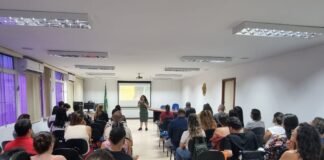 Servidores do Sistema Socioeducativo participam de aula sobre letramento racial