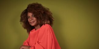 Cerimônia de Abertura do Festival de Brasília terá homenagens a Zezé Motta e Vladimir Carvalho