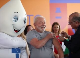 Ministério da Saúde deixa faltar vacinas em 11 estados e no DF