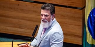 Distritais defendem fim da escala de trabalho 6×1: “Questão suprapartidária”