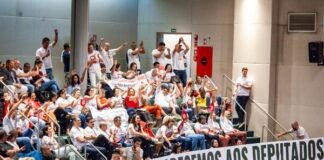 Distritais aprovam a reestruturação das carreiras do Hemocentro e Socioeducativa