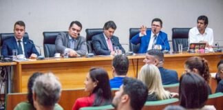 GDF apresenta orçamento de 2025 para a CEOF, com incremento de R$ 5,5 bi
