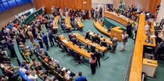 CLDF aprova PL de crédito adicional e PL de operação de crédito junto ao BNDES