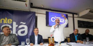 Líderes evangélicos expressam agradecimento ao governo durante almoço