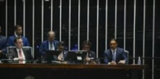 Senado aprova PEC do pacote fiscal