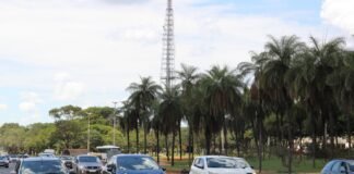 Prazo para licenciar veículos com placas final 9 e 0 termina no dia 31 de dezembro