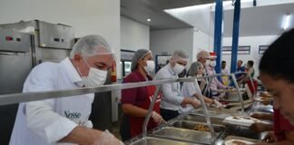 Almoço de Natal, Casa do Papai Noel e muita diversão no Restaurante Comunitário do Paranoá
