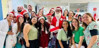 Colaboradores do Hospital de Base adotam cartinhas de Natal e realizam sonhos de pacientes internados