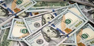 Dólar na estratosfera. Banco Central não sabe o que fazer.