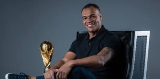 Fora da Band, Denílson já tem data para estrear em programa da Globo