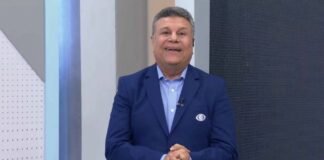 Ex-SBT, Teo José compra briga com canal rival em programa ao vivo
