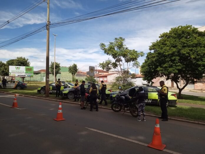 20.1.-Fiscalizacao-Foto-Divulgacao-Detran-DF2-2.jpeg