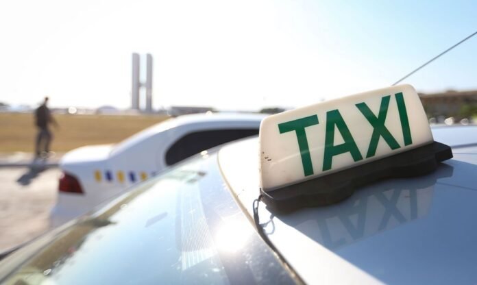 29.1-Materia-Semob-taxis.-Foto-Marcelo-Camargo-Agencia-Brasil.jpeg